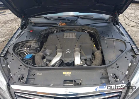 2016 Mercedes-Benz S 550 4Matic z USA, uszkodzony, nr VIN WDDUG8FBXGA219594